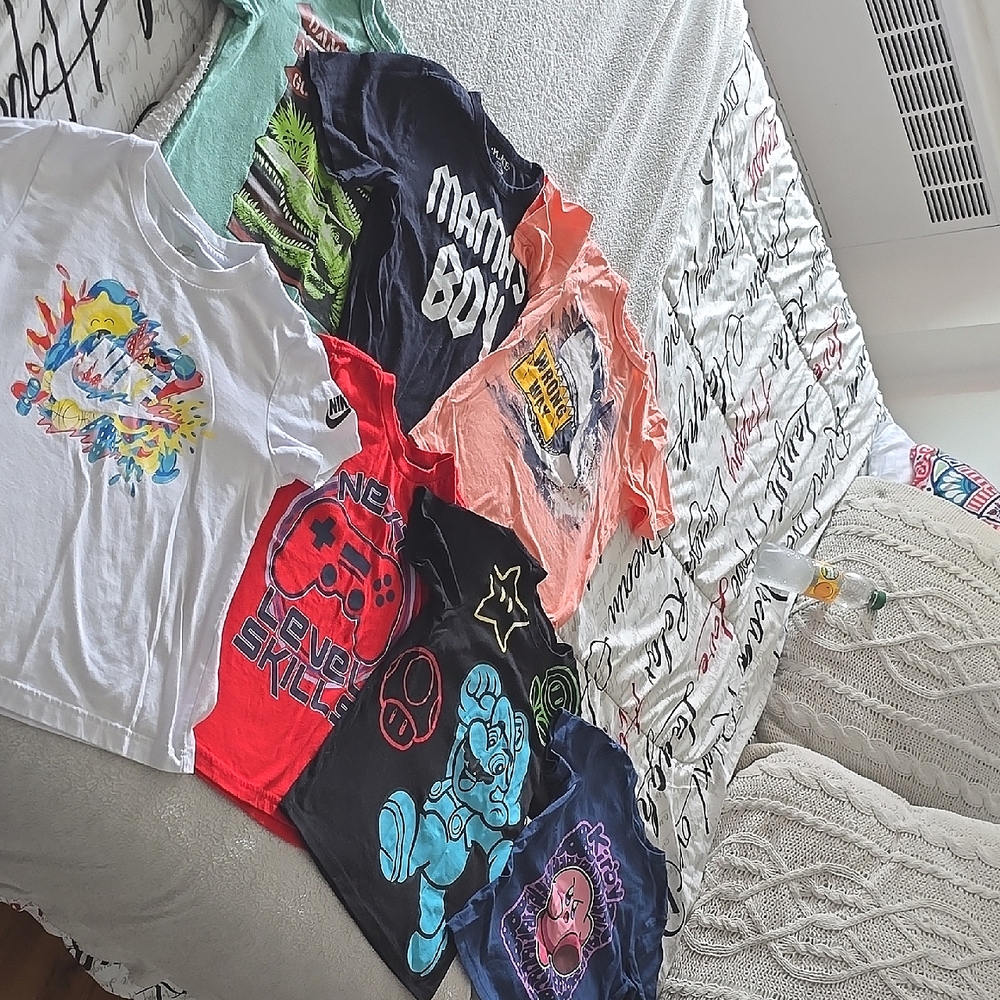 Boys Bundle Of Graphic T-Shirts